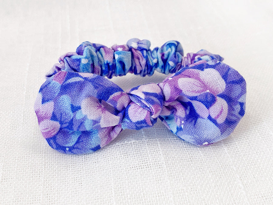 Mini Scrunchie Purple Flowers