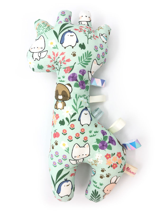 PRE-ORDER Rattle Giraffe Mint Forest